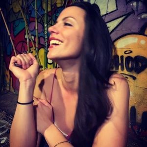 Meet your Posher, Alejandra